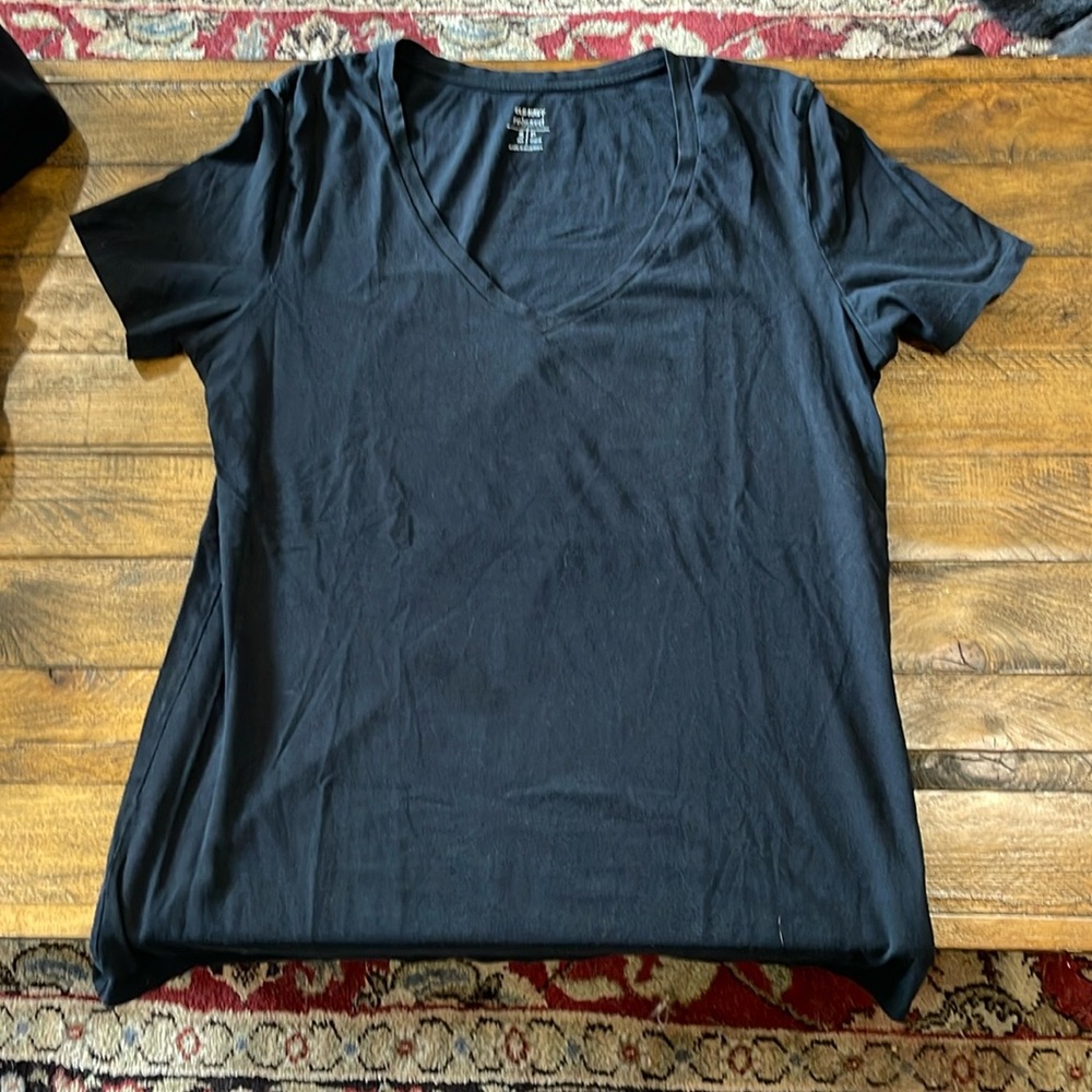 Black Cotton Vneck tee. Old navy.